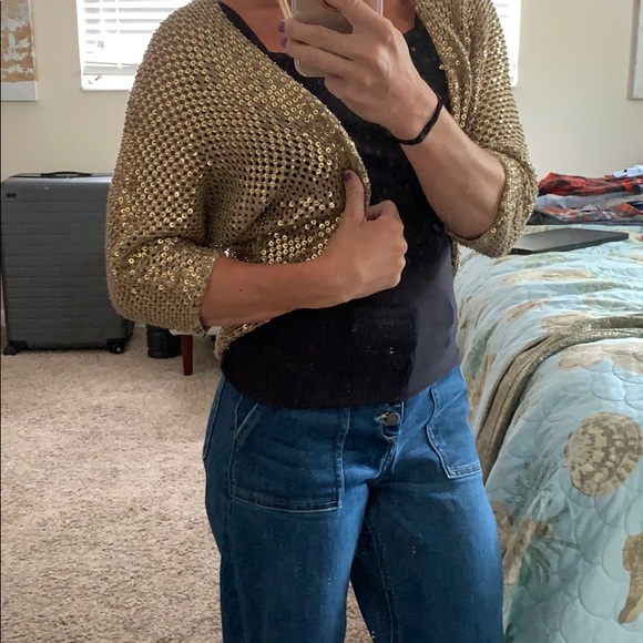 Gold sequin shrug - Picture 2 of 5